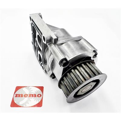 Oil Pump - B / F 4 L / M 1011F [OEM]